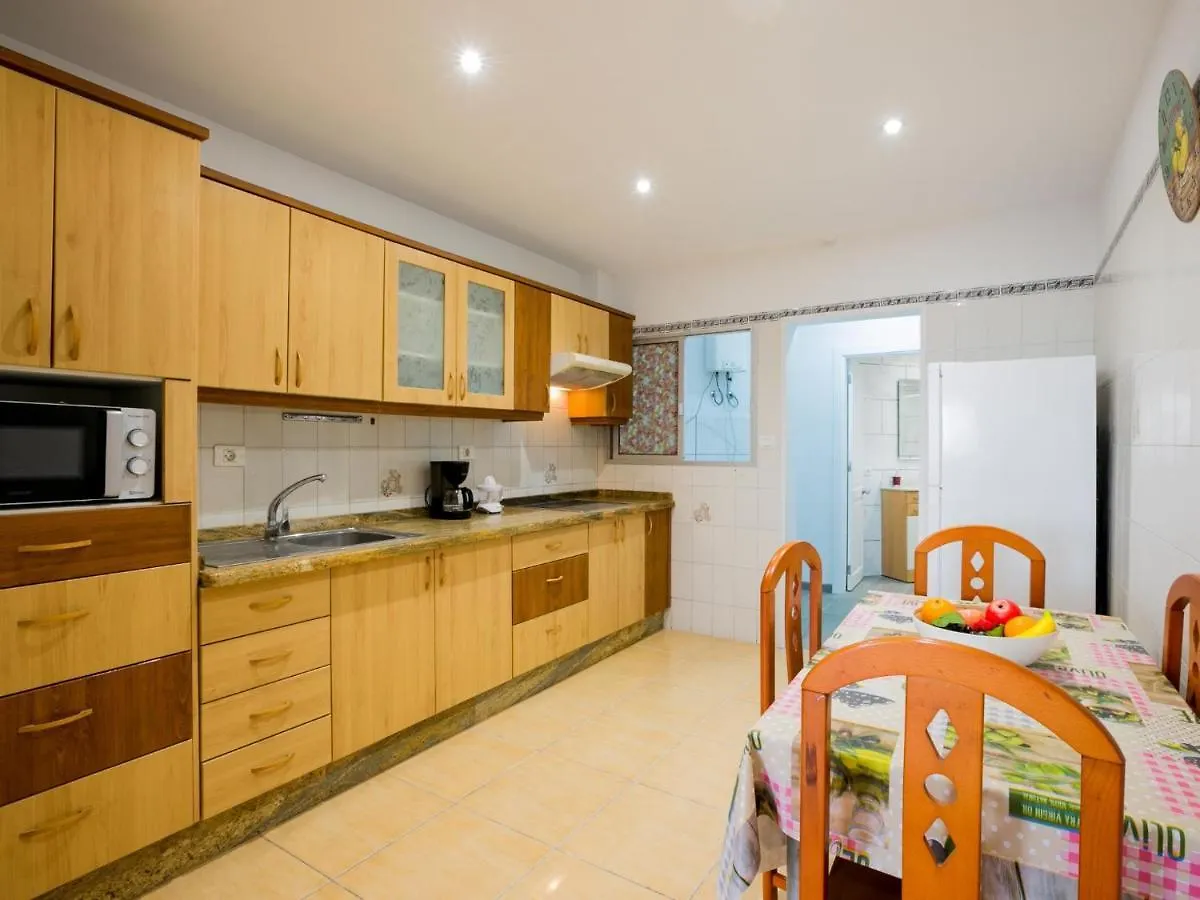Apartamento Arona Very Quiet With Wifi 0*, 아로나 스페인