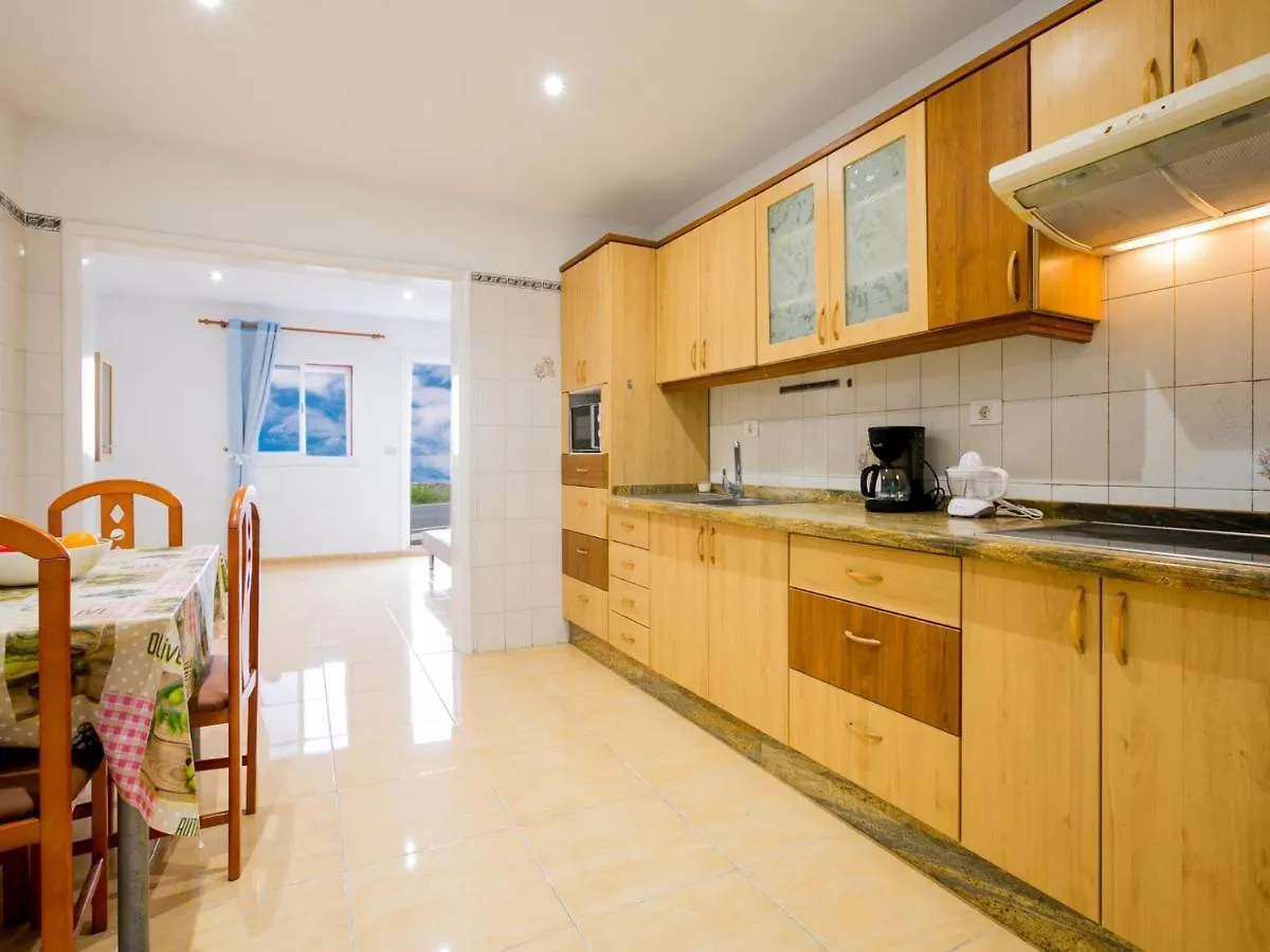 아파트 Apartamento Arona Very Quiet With Wifi